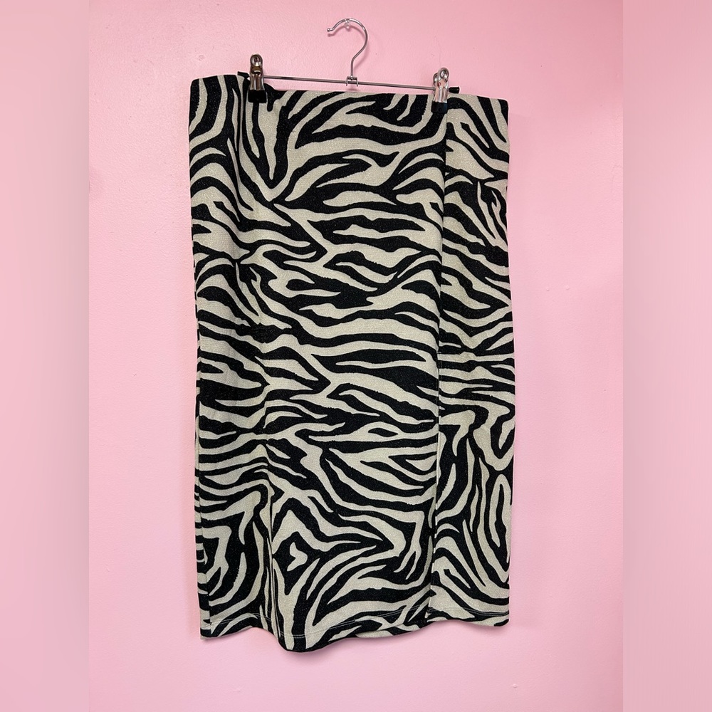 Divided zebra midi skirt
